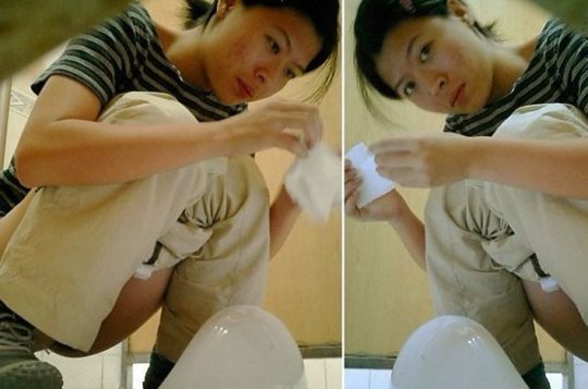 【トイレ盗撮】中国人女子がトイレ中に盗撮カメラと目が合うｗｗｗｗｗｗｗｗ(画像あり)・181枚目