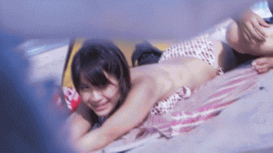 【ぐうシコ】10代日本人まんさん、ビーチで日焼け中に乳ポロを激写され無事死亡ｗｗｗｗｗｗｗｗｗｗｗ(GIFあり)・1枚目