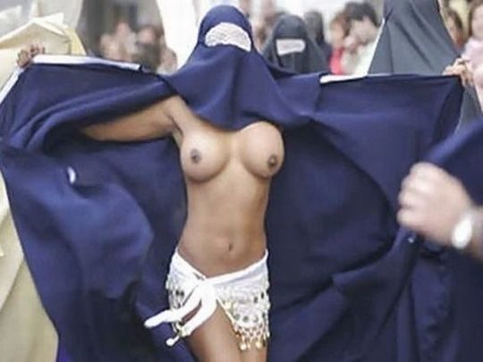 【巨乳民族】ヒジャブ着用のイスラムまんさん全員巨乳説、マジでホントっぽくて草ｗｗｗｗｗｗｗｗ(画像30枚)・1枚目