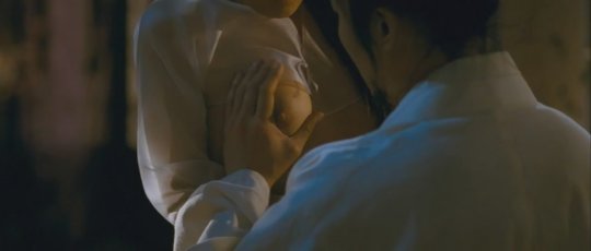 パラサイト（映画）の女優チョ・ヨジョンの濡れ場シーン。（30枚）・18枚目