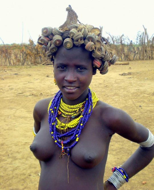 アフリカ部族　おっぱいエロ 画像010
