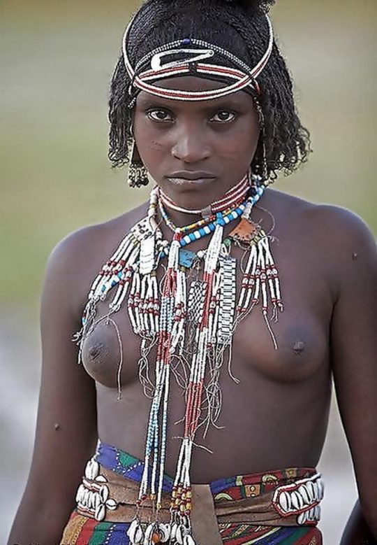 アフリカ部族　おっぱいエロ 画像017